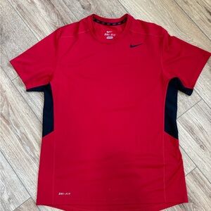 Men’s Nike Shirt